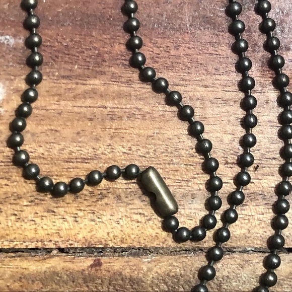 Simplify Key Necklace - Picture 10 of 10